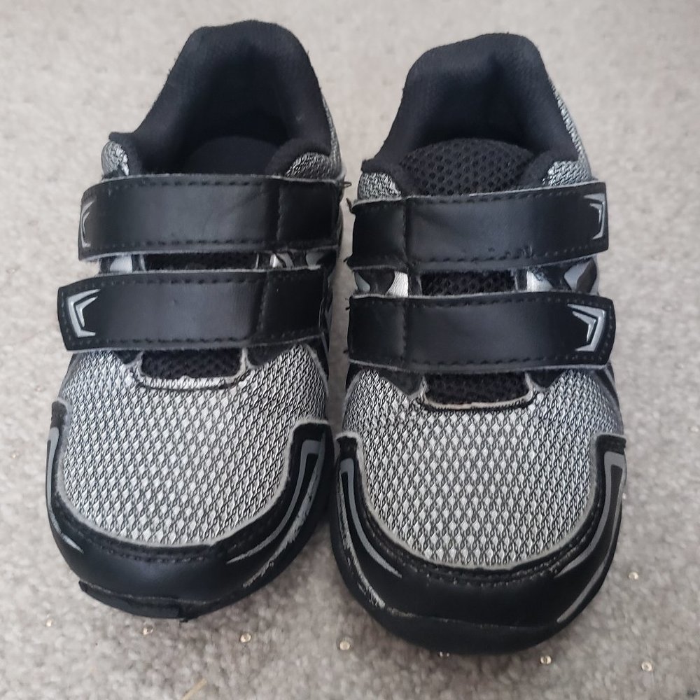 Toddler shoes - Picture 2 of 10